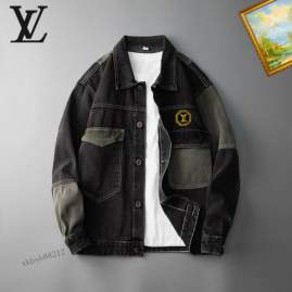 Picture of Louis Vuitton Jackets _SKULVS-3XL25t821231617